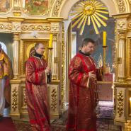 Божественная Литургия 04.10.2015