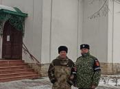 Казачий патруль на территории храма